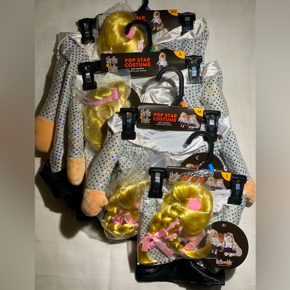 Halloween costume for pets. - Picture 1 of 3